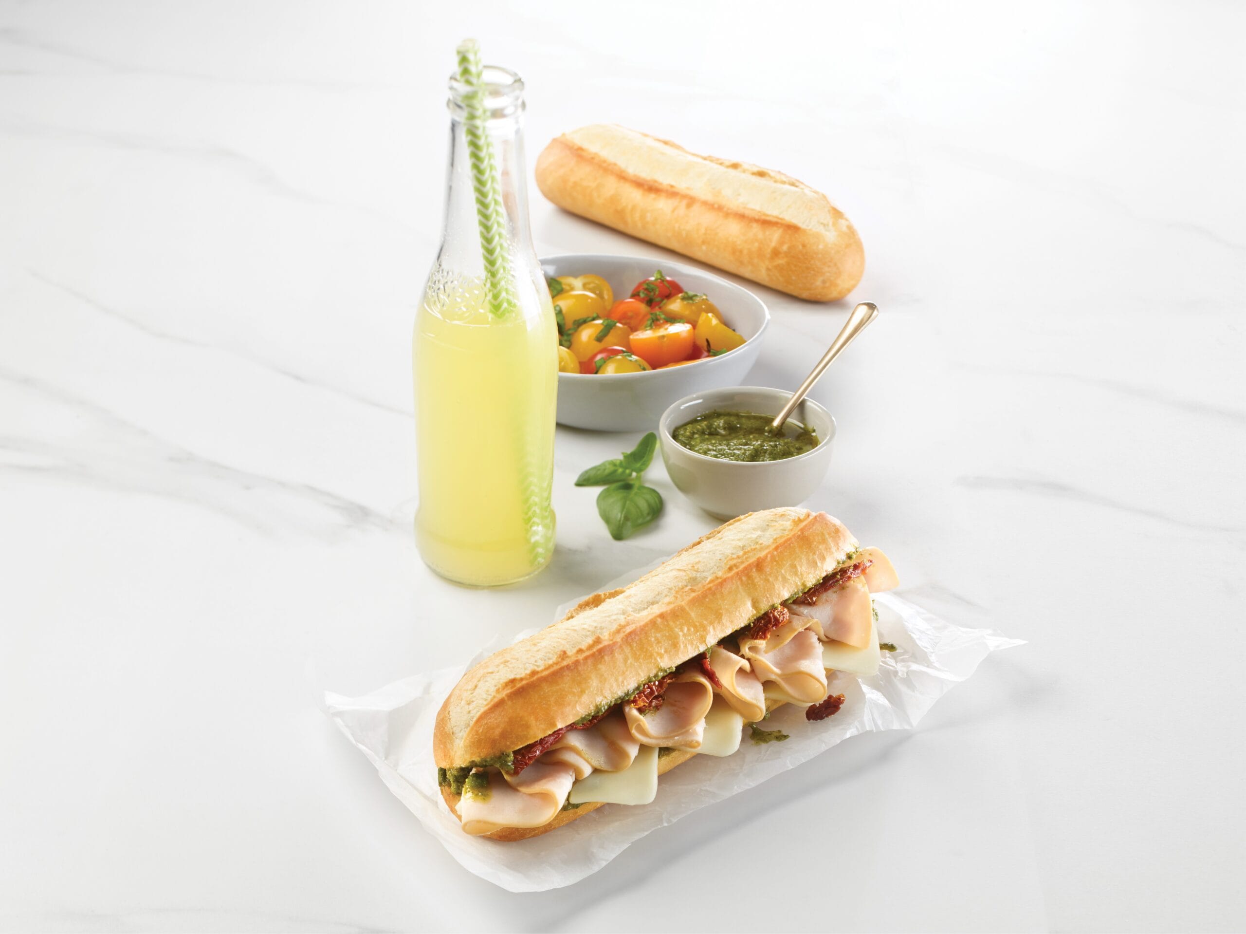 6383_Pain_Panini_Francais 8_po_A La Dinde et pesto (1)